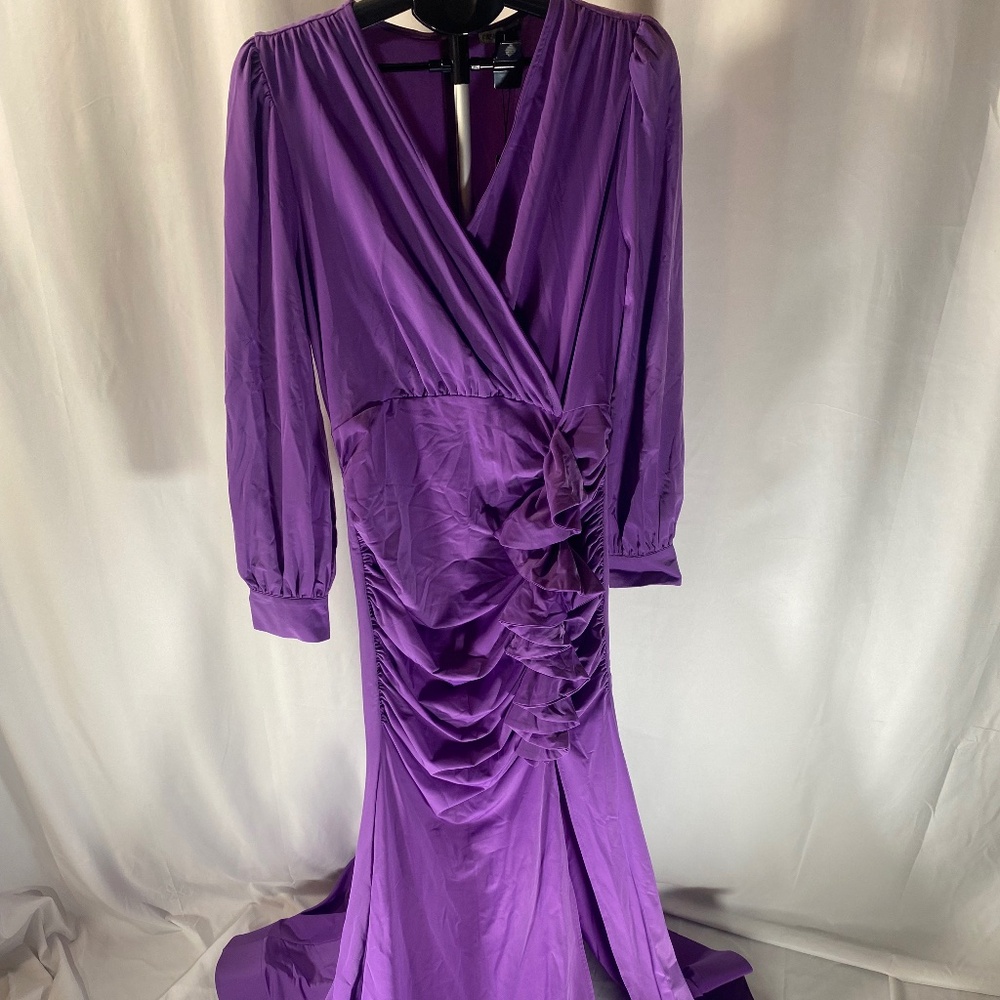 Fashion Nova Wine and Dine Maxi Dress slit XL Lavender NWT Formal Evening Prom